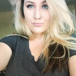 Meet your Posher, Brittani